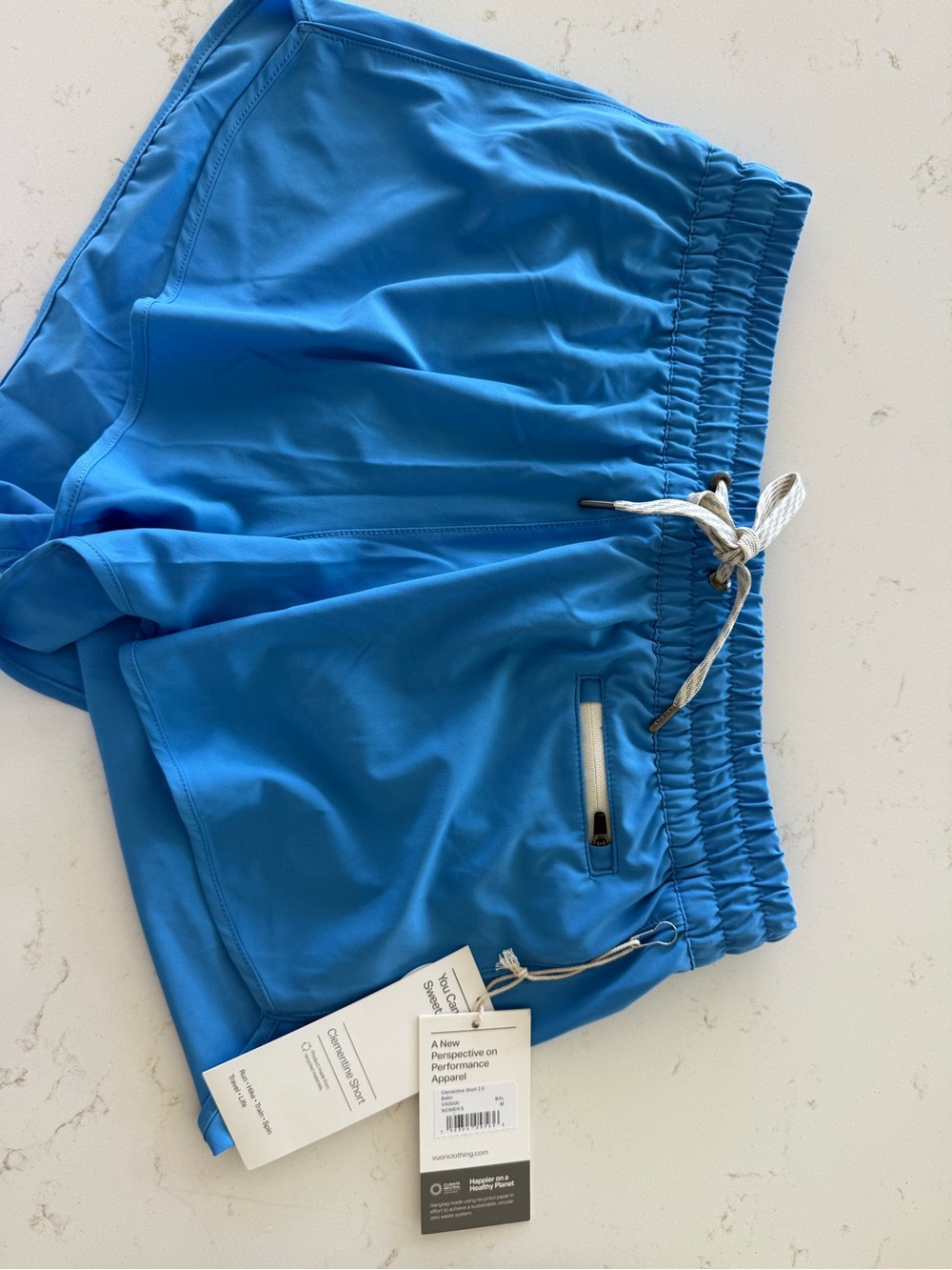 Vuori Clementine Shorts in Bright Blue